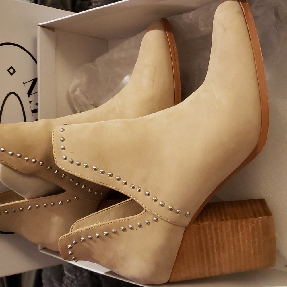 Booties - Picture 2 of 6